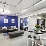 Family Center * 克拉科夫